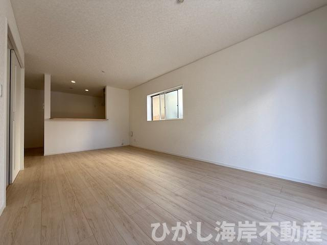 平塚市達上ケ丘　新築戸建　全2棟のダイニング|16.7帖　LDK