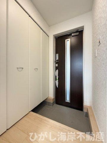 平塚市達上ケ丘　新築戸建　全2棟の玄関|玄関