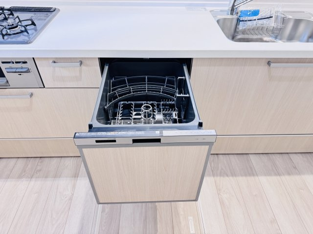 松戸市千駄堀新築戸建（千駄堀１期）のキッチン|家事の手間をグッと省けるビルトイン食洗器
