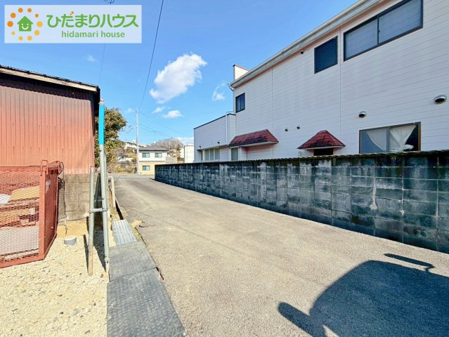 いわき市内郷高坂町1丁目第4　新築戸建　１号棟の前面道路含む現地写真|閑静な住宅地は夜間も静かで、窓を開けて寝ても快適に過ごしやすいのも大きな魅力！