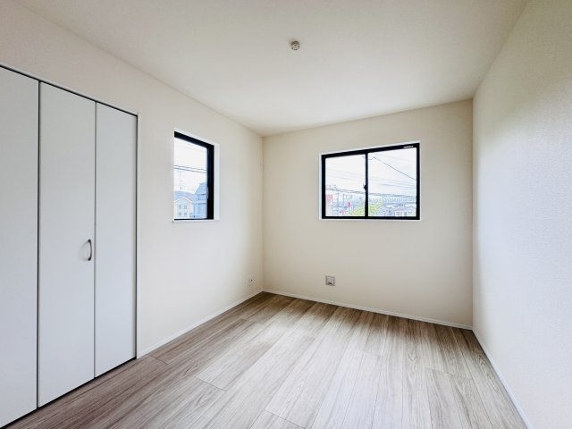 松戸市小山新築戸建【南部小学校：4分】の洋室|5.25帖洋室