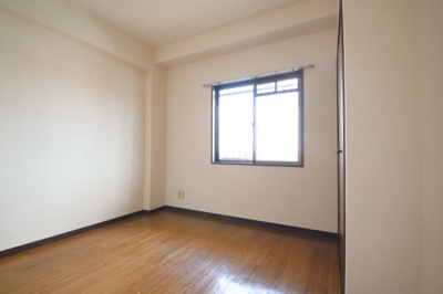 【洋室】 | スプルース泉ヶ丘