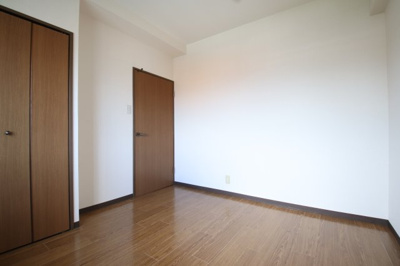 【寝室】 | スプルース泉ヶ丘