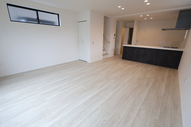 《仲介手数料無料》中央区下落合２丁目12-5新築一戸建てケイアイグレイス
