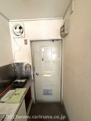 美しの森ハウスの玄関