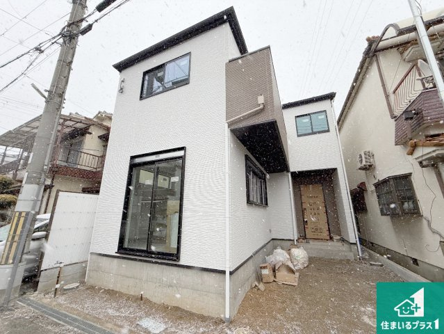 八尾市南本町　第1期　新築一戸建ての外観|周辺は落ち着いた街並みの住宅地！子育てがしやすい住環境です！まだ未完成ですが、現地でしかわからない事もございます。是非一度ご覧ください。