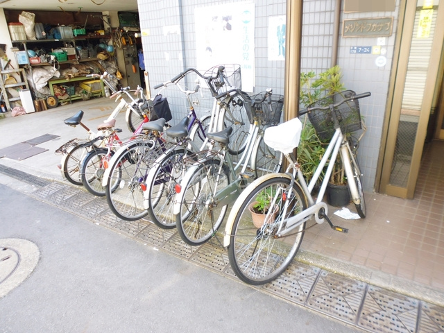 メゾン・ド・フカサワのその他共用部分|駐輪場です☆