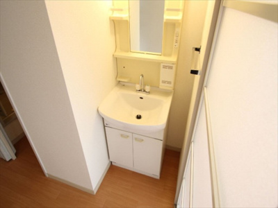 【洗面所】 | フローラル東岡山A