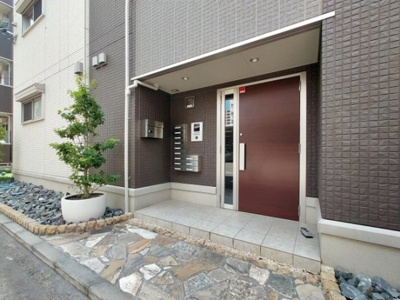 【エントランス】 | ウィング A棟