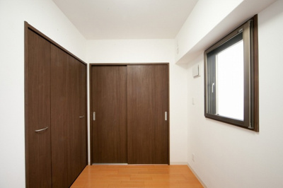 【洋室】 | アーバンパレス医大前