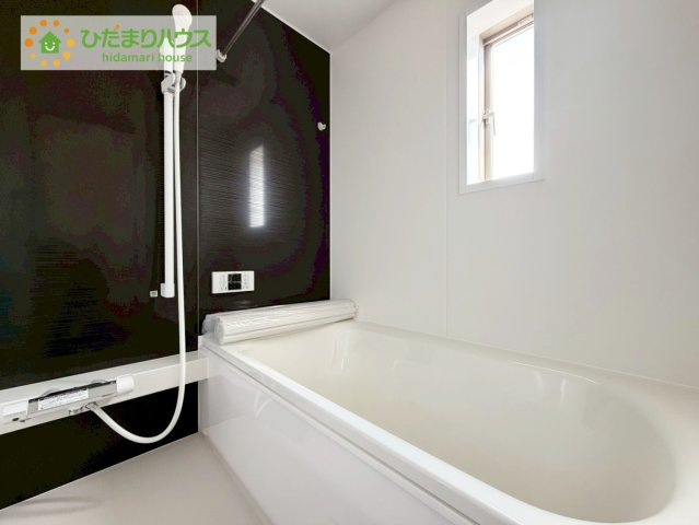 いわき市小名浜下神白第３　新築戸建　2号棟の浴室|ゆったり浸かれる広々バスルーム♪お子様とも一緒に入れます(^^)/