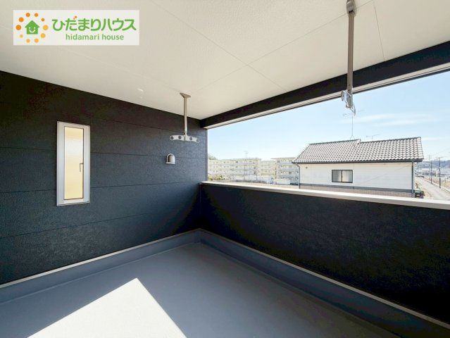 いわき市小名浜下神白第３　新築戸建　2号棟のバルコニー|雨の日も安全なインナーバルコニー☆安心してお出かけできますね(^_-)-☆