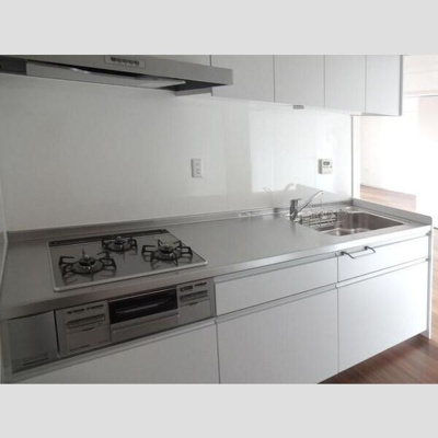 【キッチン】 | ロワイヤル城巽