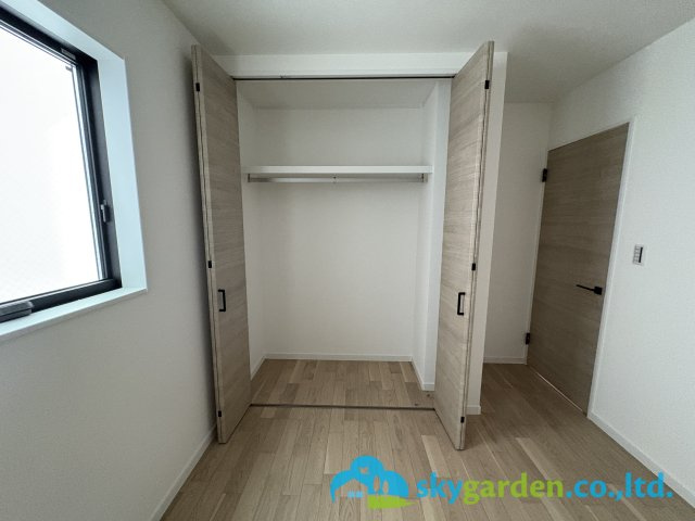 茅ヶ崎市緑が浜　新築戸建　全2棟1号棟の収納|大きなスペースがあり、収納には困りません