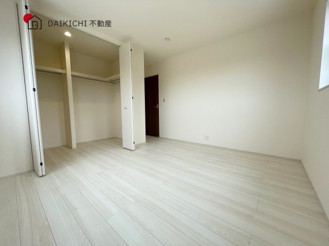 【洋室】 | Livele Garden.S　加須市日出安　新築戸建　全3棟　1号棟