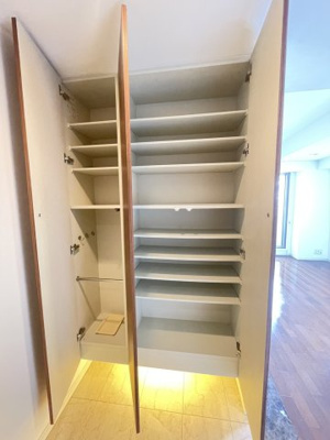 【収納】 | ワコーレ神戸元町アクシア