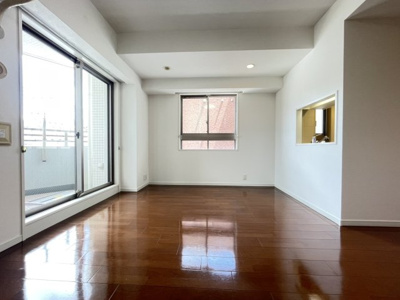 【居間・リビング】 | ワコーレ神戸元町アクシア