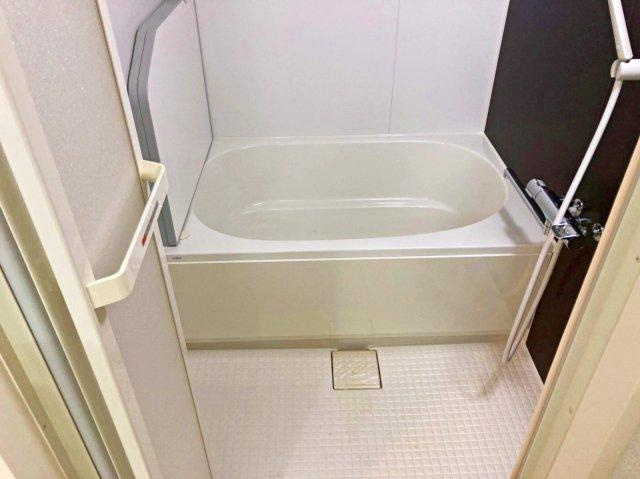 ライオンズマンション舞子６F　パノラマオーシャンビューの浴室|浴室乾燥機付です♪