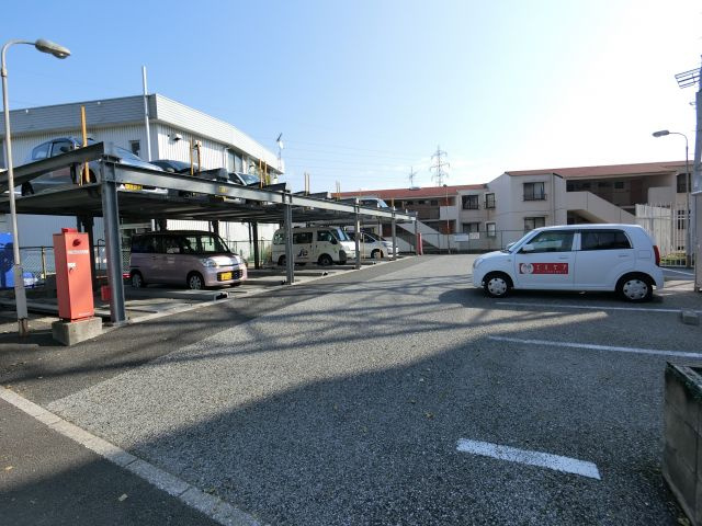 【駐車場】 | ※平面駐車場は10000円になります