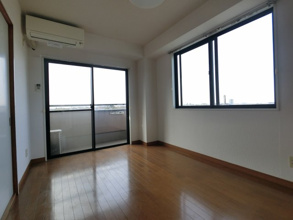 【居間・リビング】