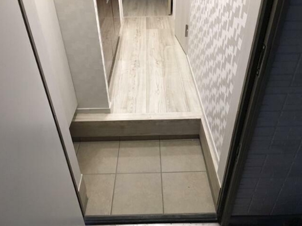 エスパーダ桜台の玄関