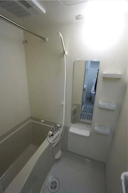 エスパーダ桜台の浴室