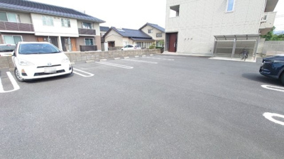 【駐車場】 | チェリー ブランカ