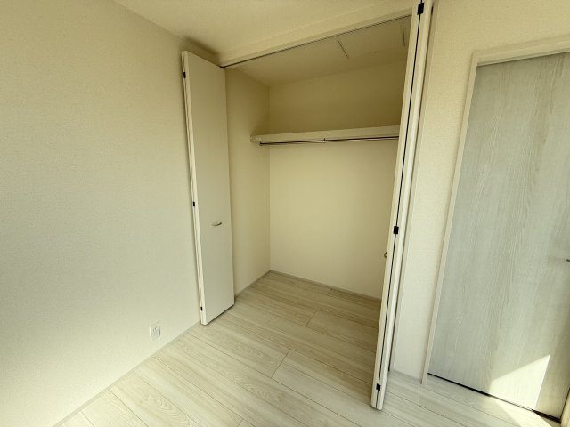 リーブルガーデンＳ第9前橋富士見町原之郷　1号棟の収納|2階:洋室2収納です
