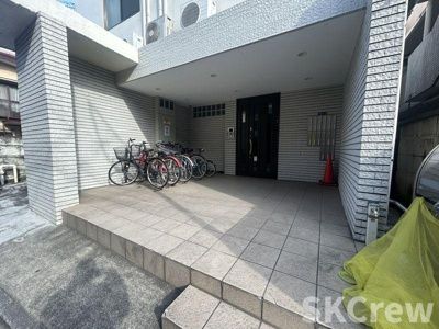 【エントランス】 | 虹信ビル