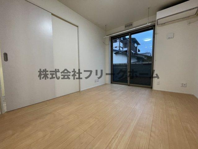 武蔵野市吉祥寺南町３丁目の賃貸マンションの居間・リビング