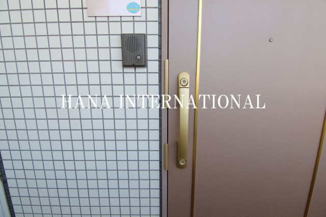 ヴィスターコート舞浜の玄関