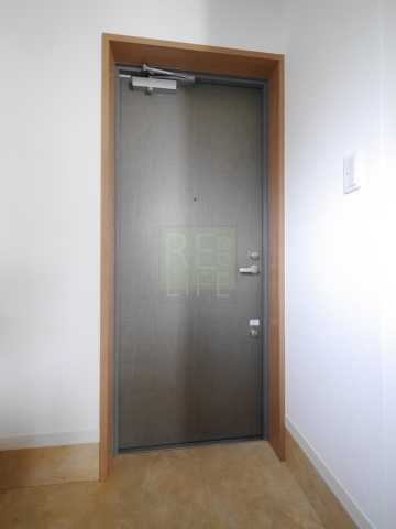 新宿ヤマトビルの玄関|新宿ヤマトビル