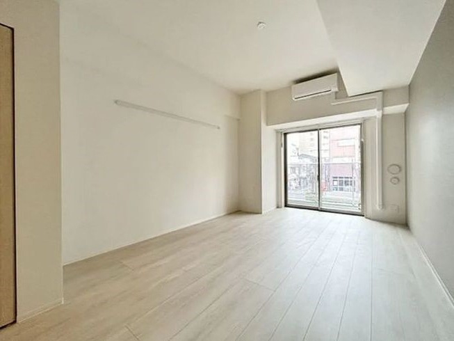 オンズマリーナ浅草の居間・リビング