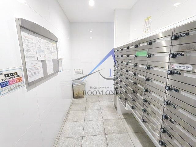 プレミアムキューブ東十条アリアのその他共用部分|集合ポストです。