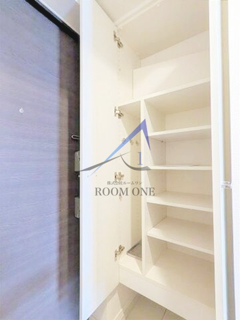 プレミアムキューブ東十条アリアの玄関|玄関です。