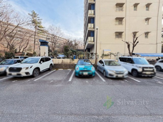 【駐車場】 | サンシティJ棟 | 駐車場