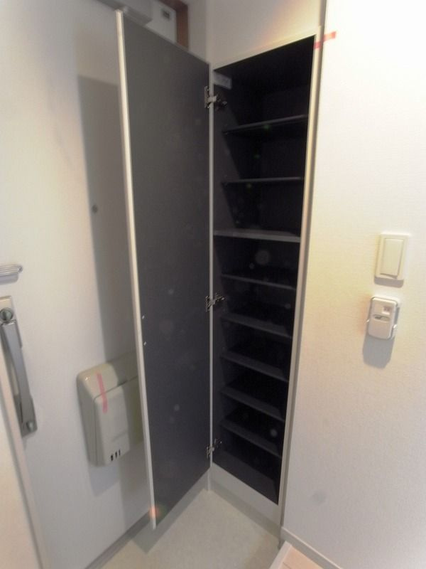 リブリ・シャドゥールの収納