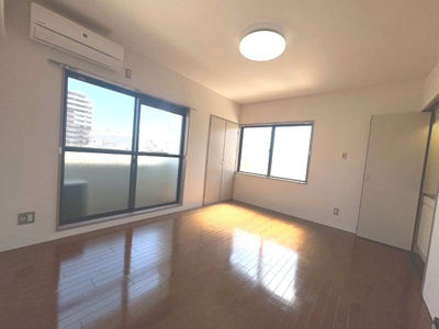 【居間・リビング】 | ピラミドⅠ