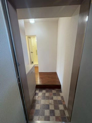 【玄関】 | ピラミドⅠ