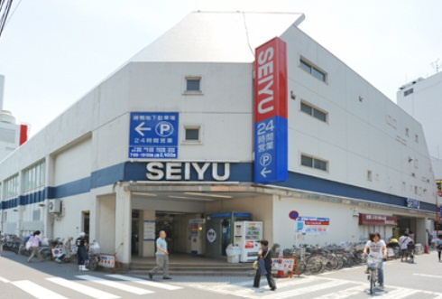 Ｒ－１３０３３の周辺