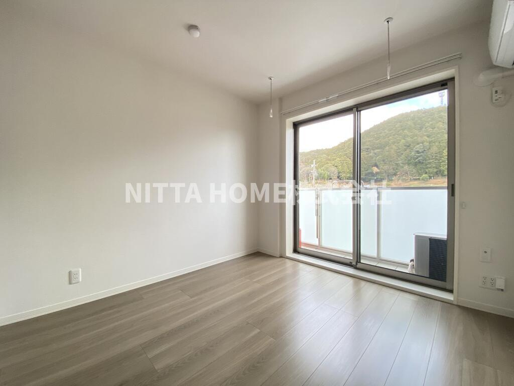 シェアハピネスの居間・リビング|新生活を始められる方にオススメのお部屋です♪