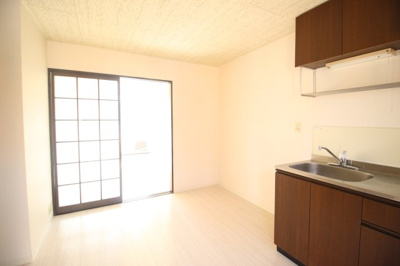 【居間・リビング】 | シャンポール中川