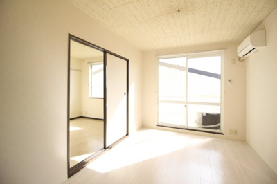 【寝室】 | シャンポール中川