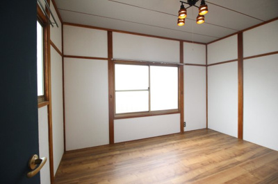 【居間・リビング】 | 山崎戸建