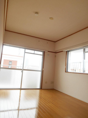 【居間・リビング】 | オルセーメゾン山川C棟