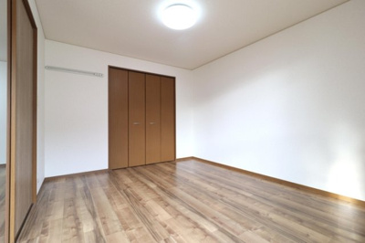 【洋室】 | コンフォール翠 A棟