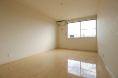 【洋室】 | アーバンライフ庭瀬