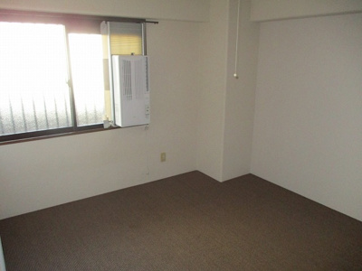 【洋室】 | サーパス東島田