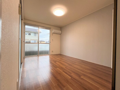 【寝室】 | シャトル春水 B棟