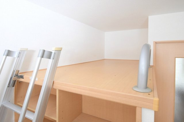 レオパレス英のその他